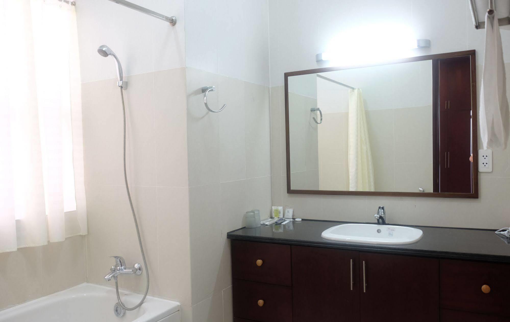 Poonsa Serviced Apartment Ho-Chi-Minh-Stadt Exterior foto